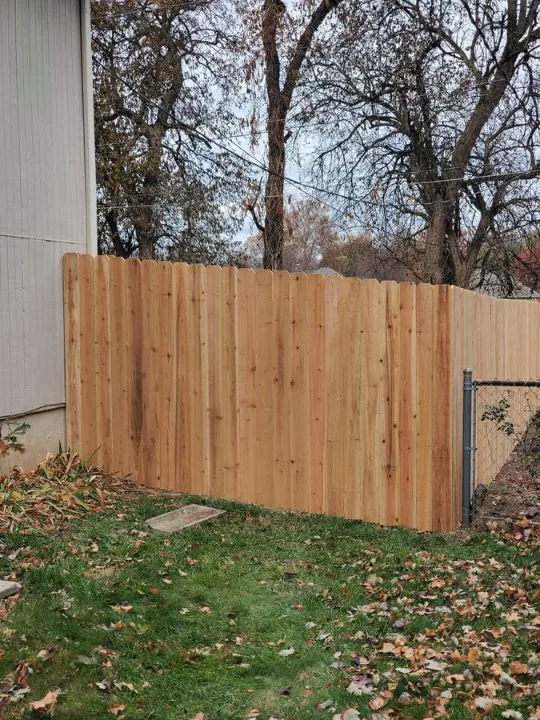 Custom Design Commonwealth Fence & Gates